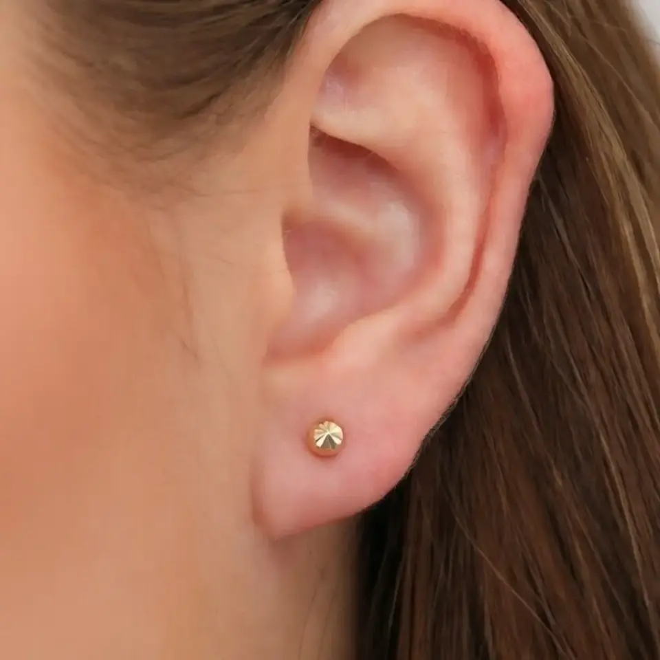 14 Ayar Altın Kalemli Top Küpe (4 mm)