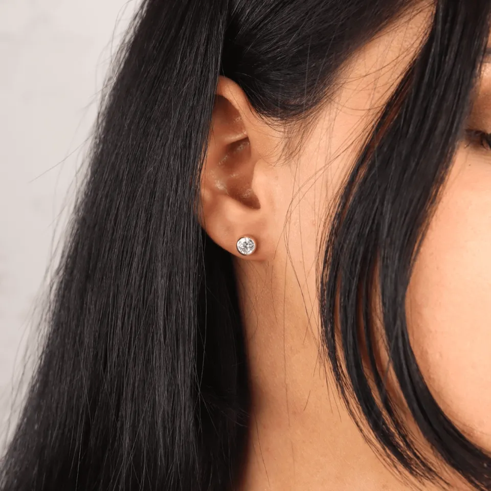 14 Ayar Altın Çerçeve Küpe (7 mm)