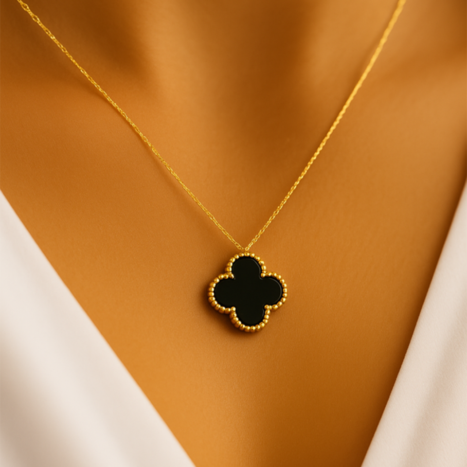 14 Ayar Altın Siyah Yonca Kolye (XL)