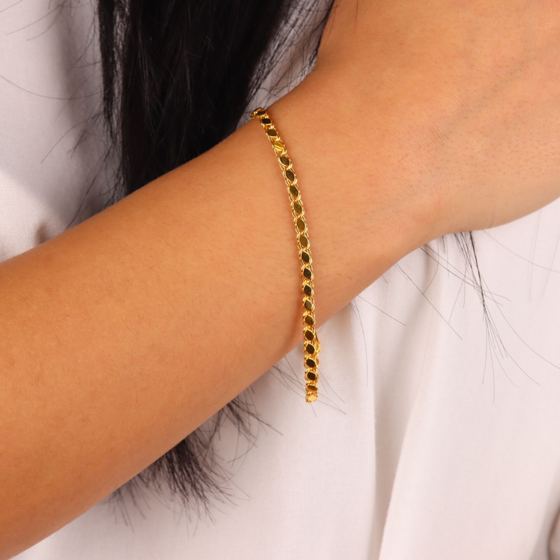 14 Ayar Altın Pullu Zincir Bileklik (S)