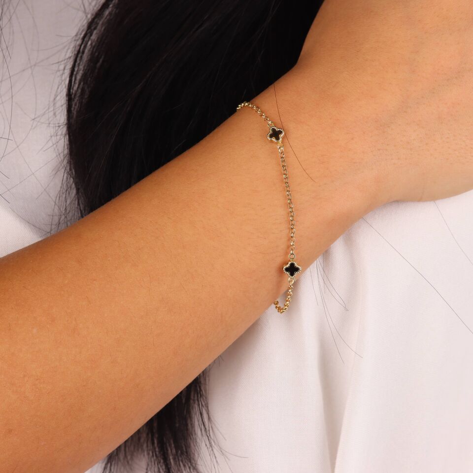 Siyah Taşlı Doç Zincirli Yonca Bileklik