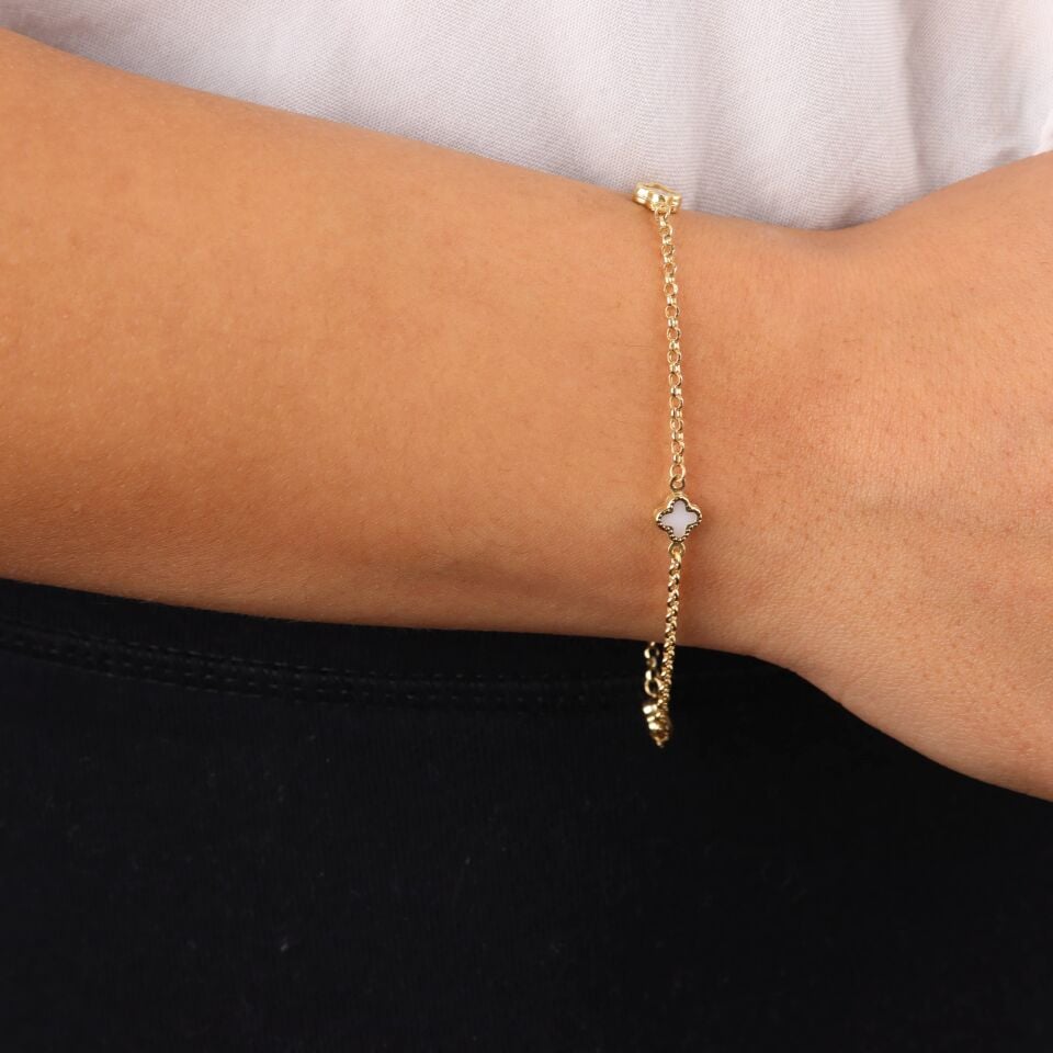 Beyaz Taşlı Doç Zincirli Yonca Bileklik