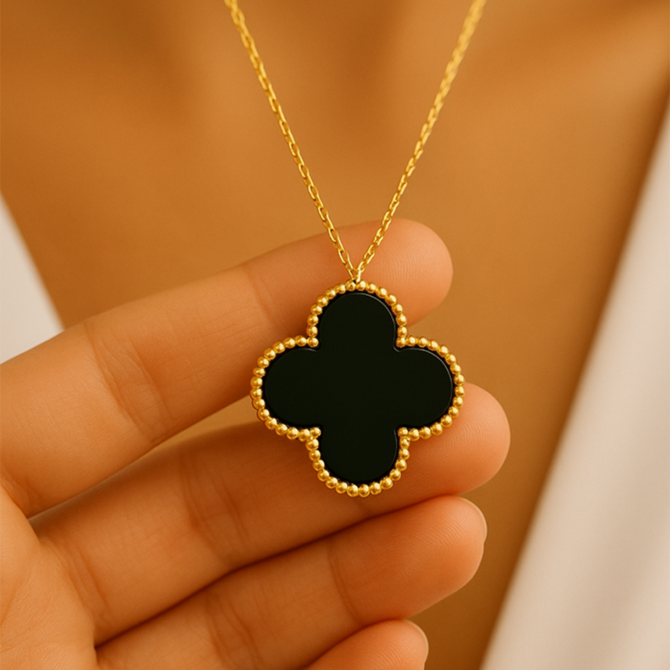 14 Ayar Altın Siyah Yonca Kolye ( XXL )