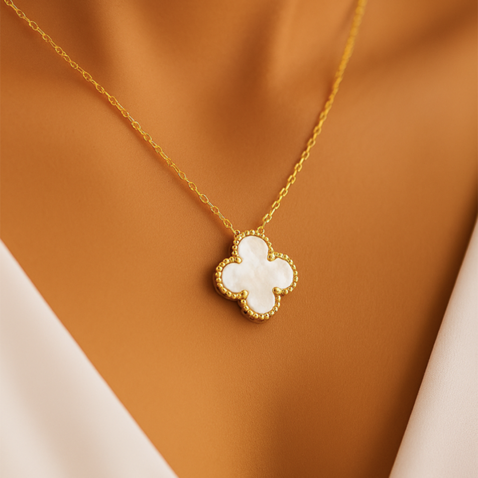 14 Ayar Altın Beyaz Yonca Kolye ( XL )