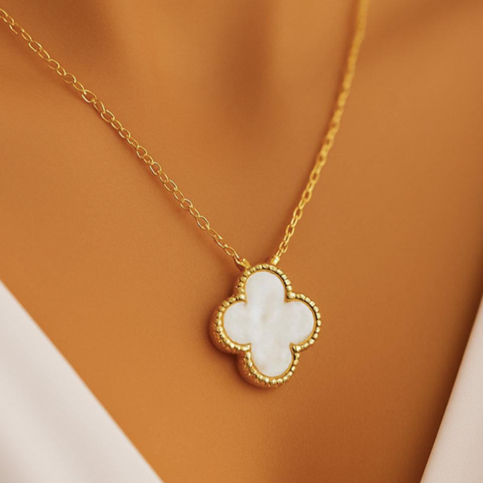 14 Ayar Altın Beyaz Yonca Kolye ( XXL )