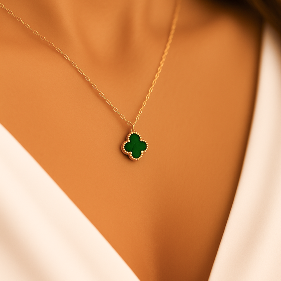 14 Ayar Altın Yeşil Yonca Kolye ( S )