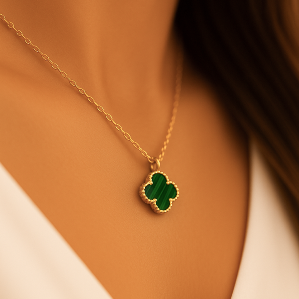 14 Ayar Altın Yeşil Yonca Kolye ( S )