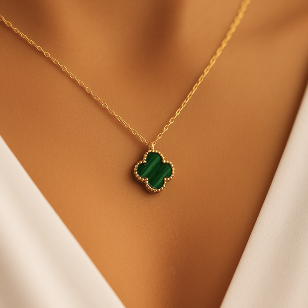 14 Ayar Altın Yeşil Yonca Kolye ( M )