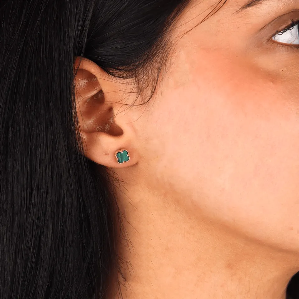 Yeşil Taşlı Yonca Küpe