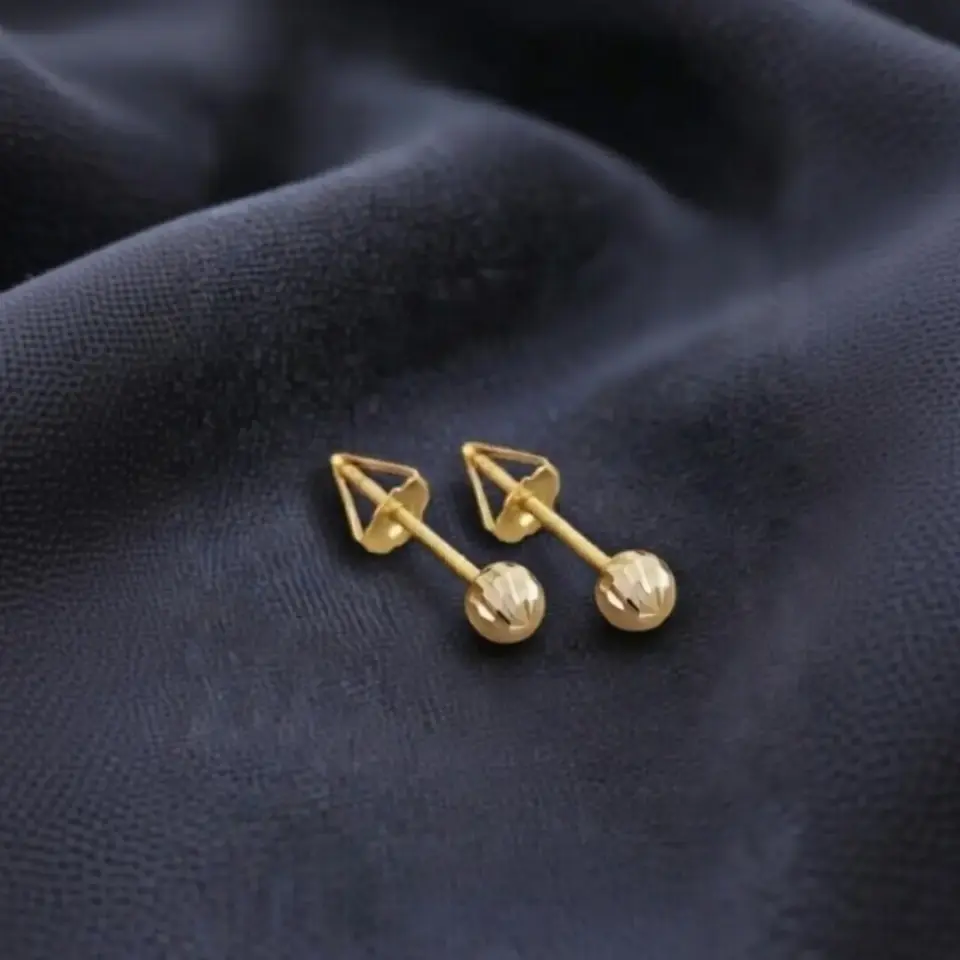 8 Ayar Altın Kalemli Top Küpe (4 mm)