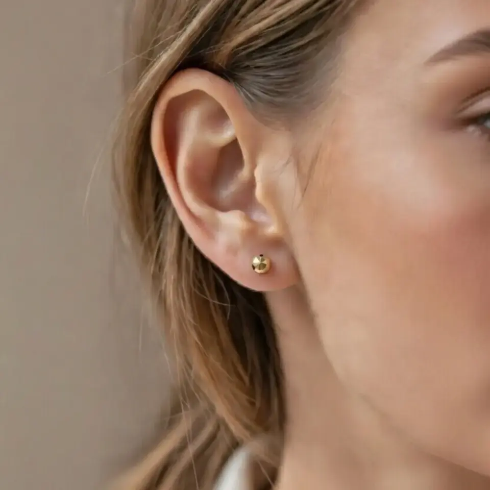 8 Ayar Altın Kalemli Top Küpe (5 mm)