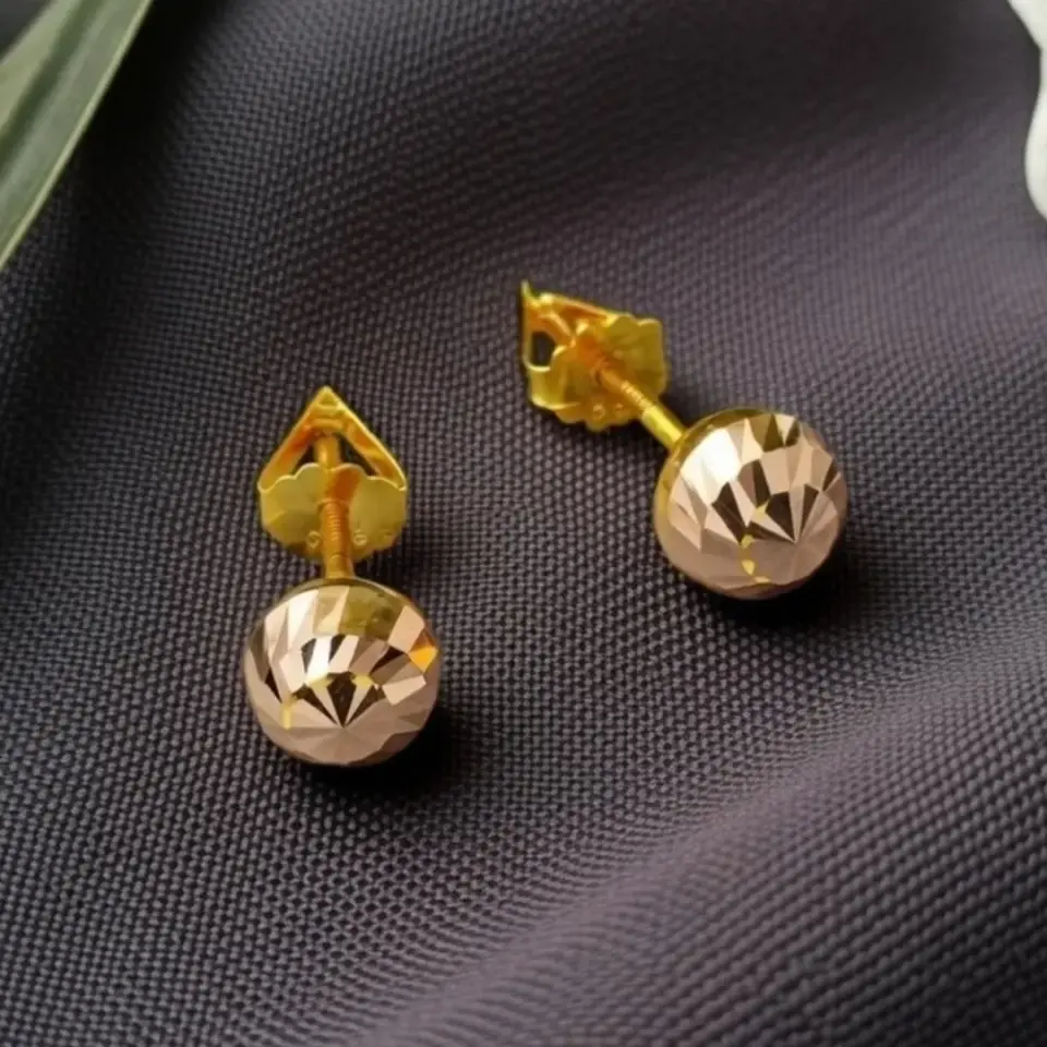 8 Ayar Altın Kalemli Top Küpe (7 mm)