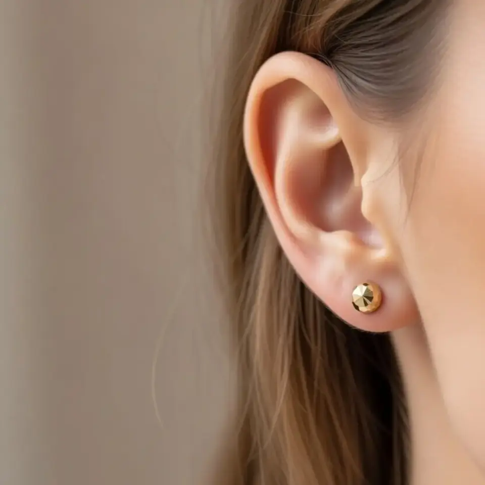 8 Ayar Altın Kalemli Top Küpe (7 mm)