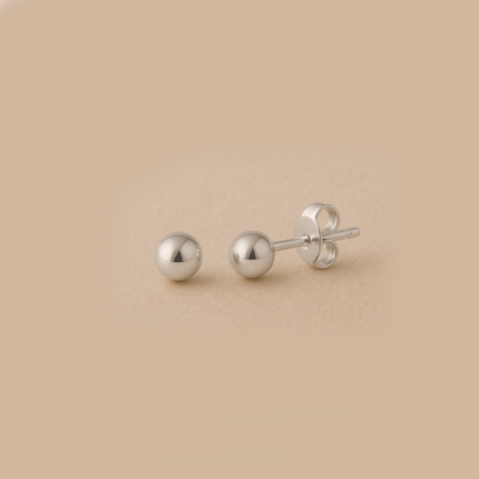14 Ayar Beyaz Altın Parlak Top Küpe ( 4 mm )