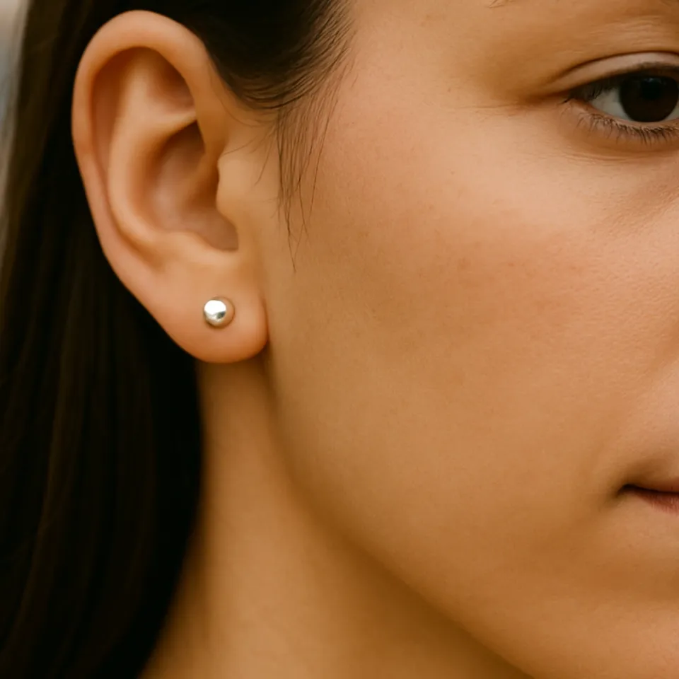 14 Ayar Beyaz Altın Parlak Top Küpe (6 mm)