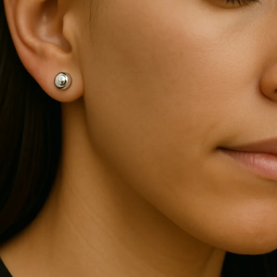 14 Ayar Beyaz Altın Parlak Top Küpe (7 mm)