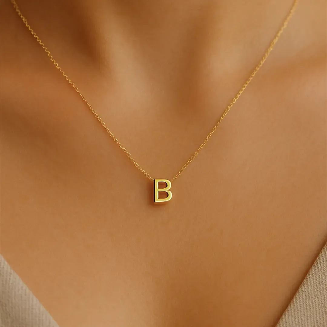 B Harfi Zincirli Küp Kolye