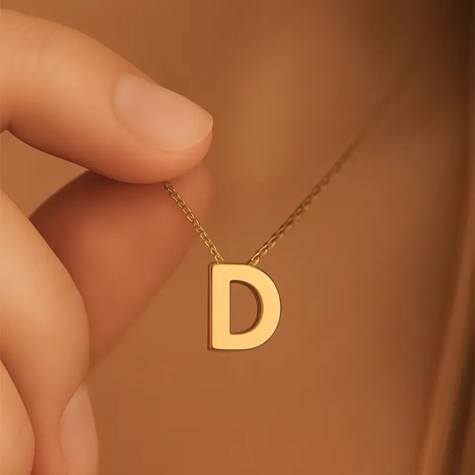 D Harfi Zincirli Küp Kolye