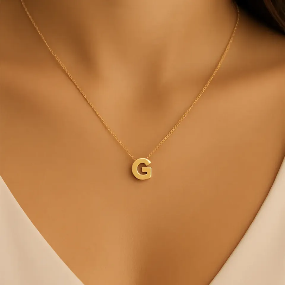 G Harfi Zincirli Küp Kolye