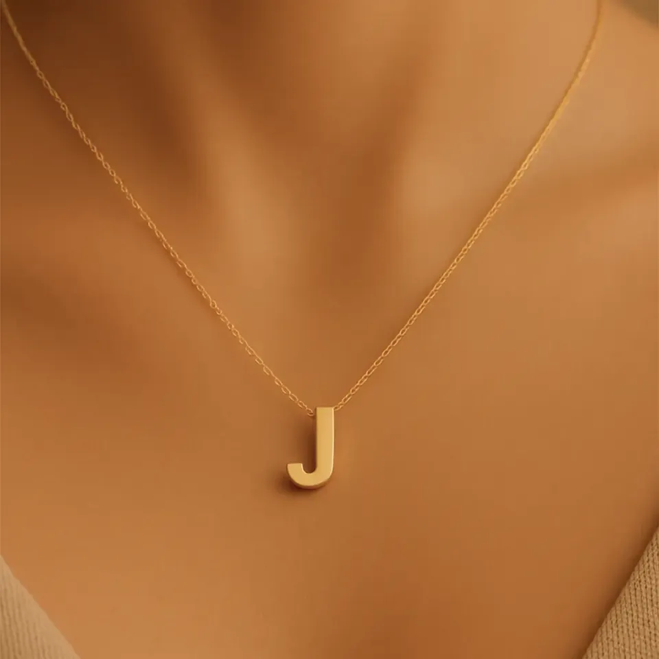 J Harfi Zincirli Küp Kolye