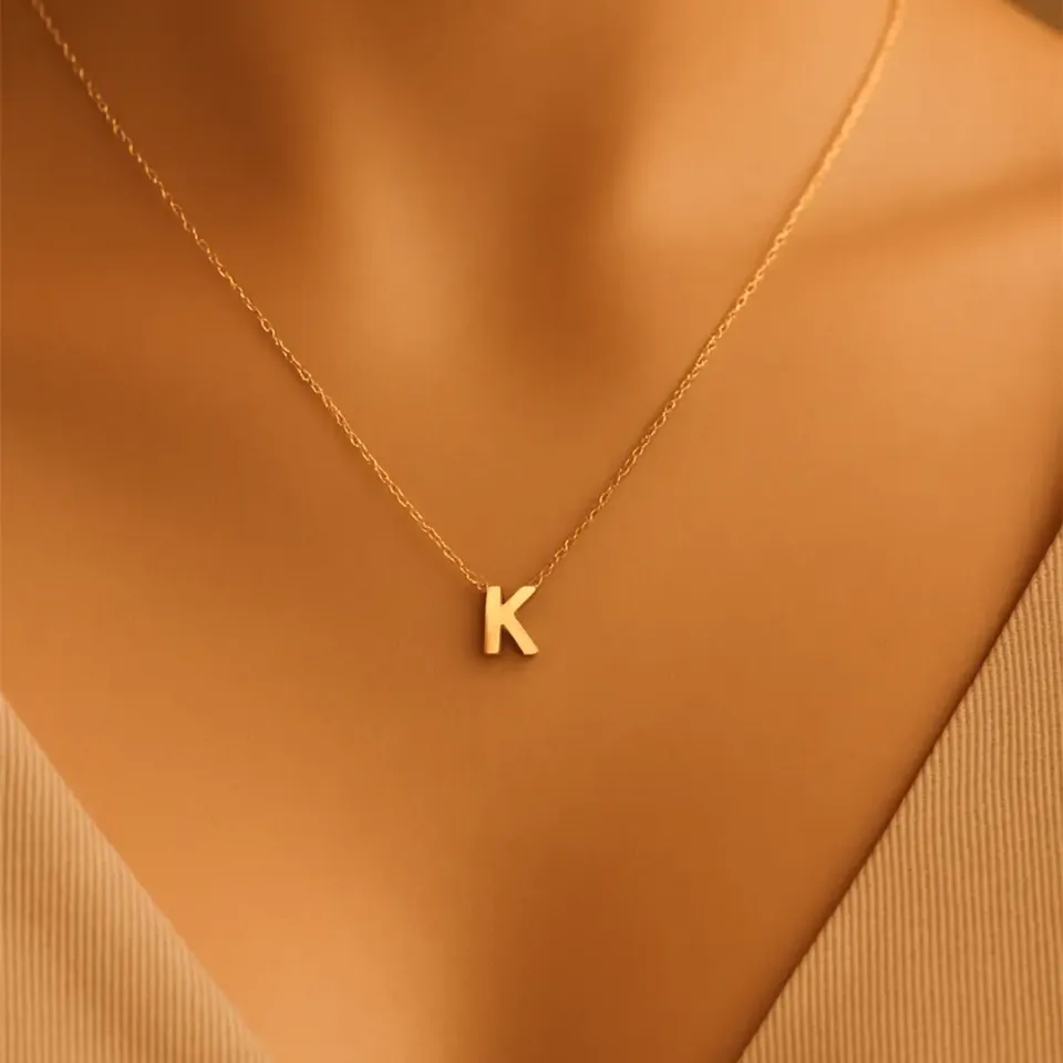 K Harfi Zincirli Küp Kolye