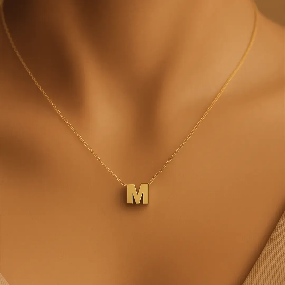 M Harfi Zincirli Küp Kolye