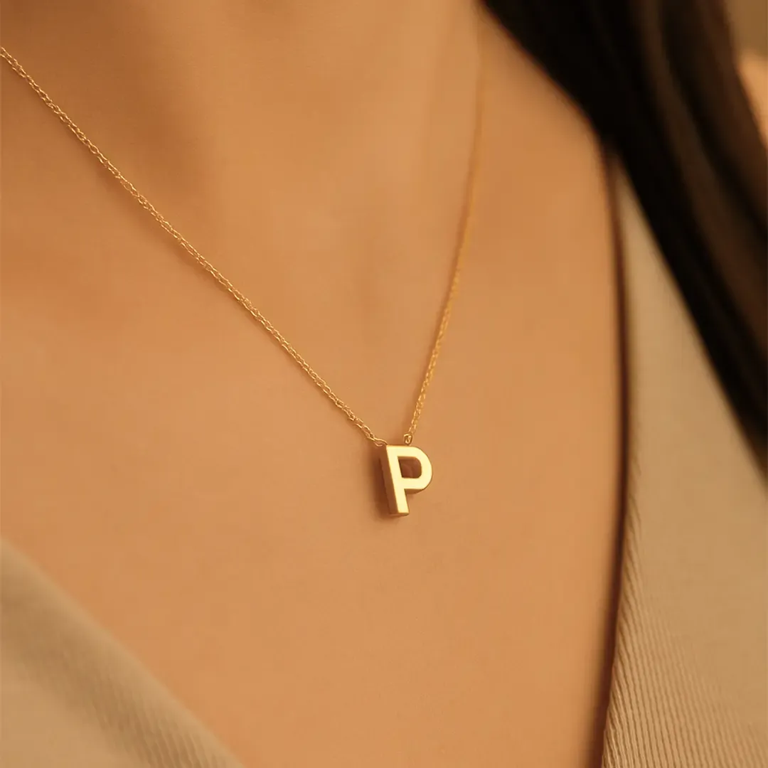 P Harfi Zincirli Küp Kolye