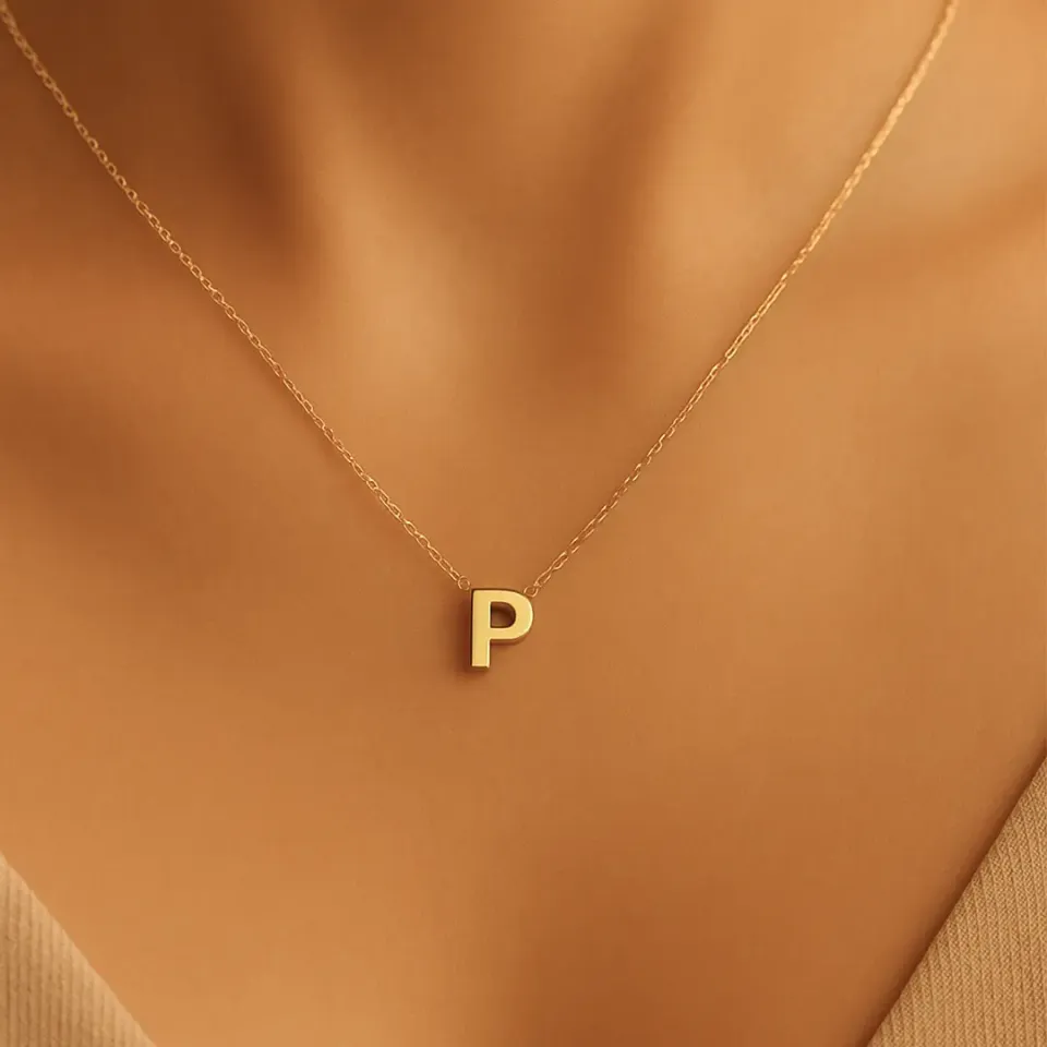 P Harfi Zincirli Küp Kolye