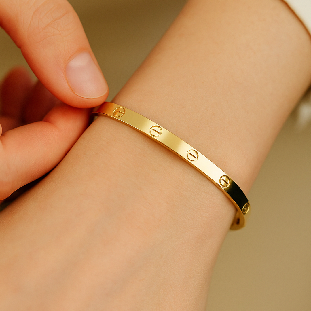 Cartier Kelepçe ( M )