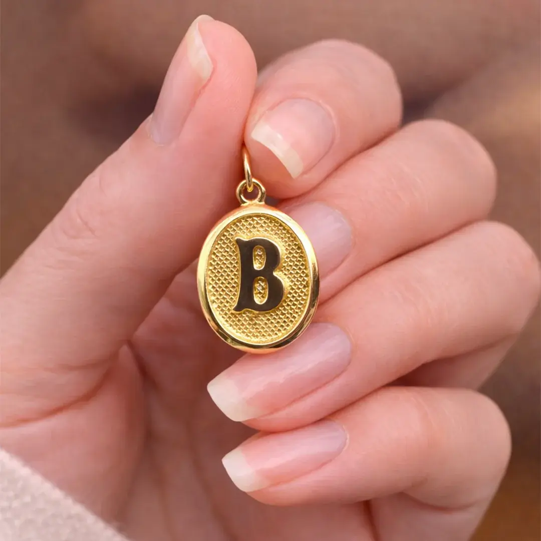 14 Ayar Altın Vintage Oval Harf Kolye Ucu ( B Harfi )