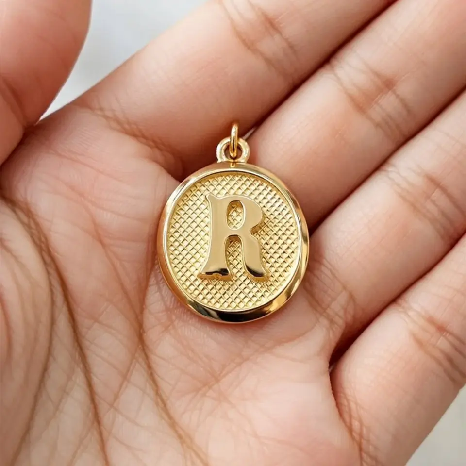 14 Ayar Altın Vintage Oval Harf Kolye Ucu ( R Harfi )