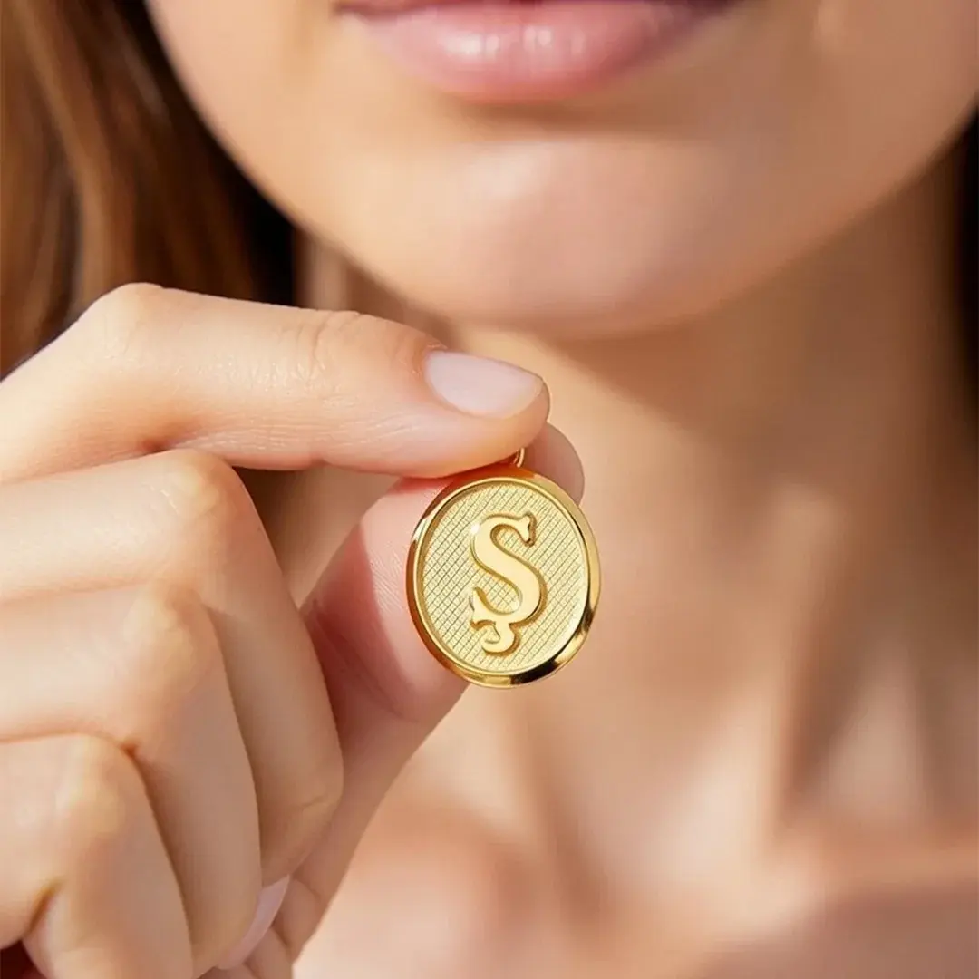 14 Ayar Altın Vintage Oval Harf Kolye Ucu ( Ş Harfi )