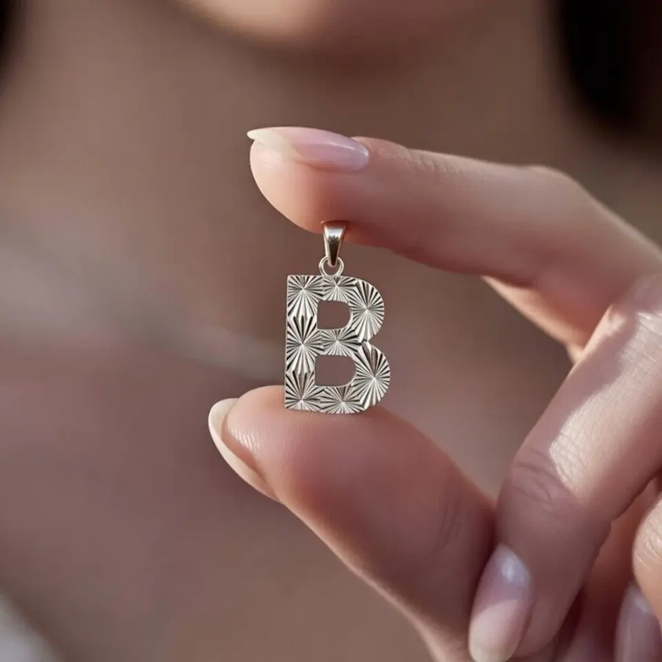 14 Ayar Altın Kalemli Harf Kolye Ucu (B Harfi)