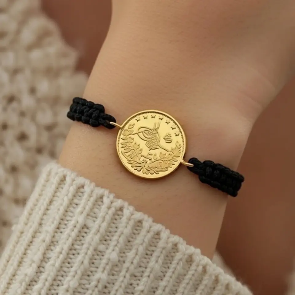 8 Ayar Altın Tuğralı İpli Bileklik (Siyah)