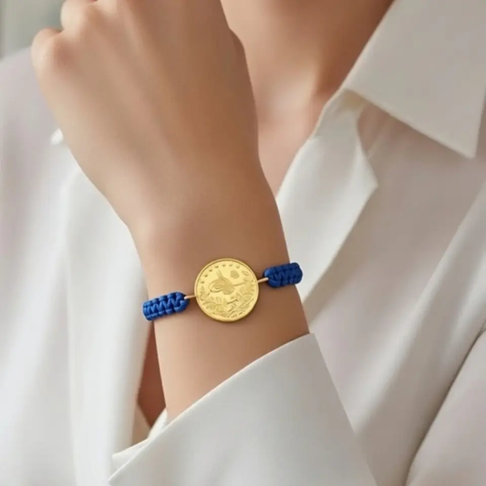 8 Ayar Altın Tuğralı İpli Bileklik (Mavi)
